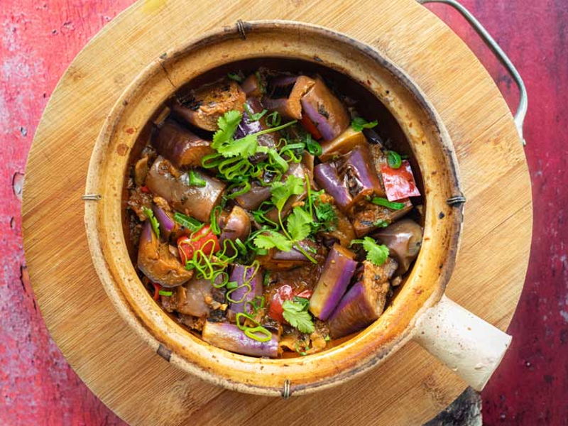 SZECHUAN CLAYPOT EGGPLANT