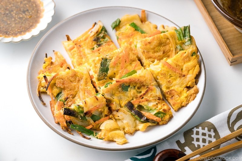 Korean Green Onion Pancake (Pajeon) – Inadvertently Vegan